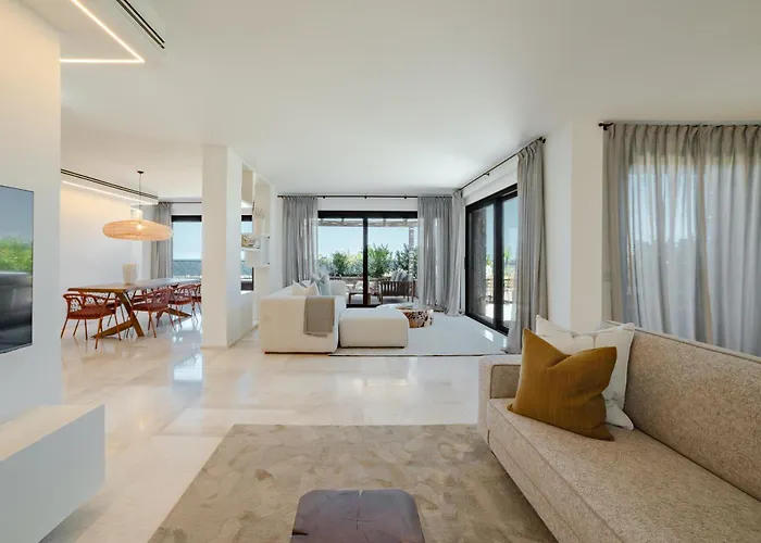 호텔 La Tiara Di Cervo