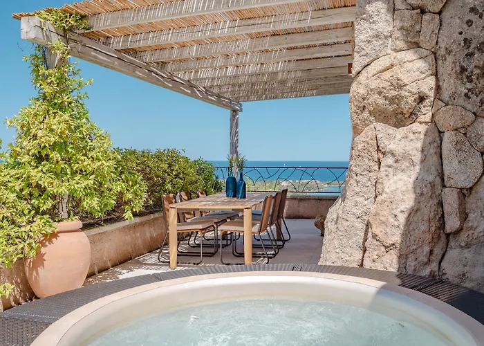 La Tiara Di Cervo Hotel